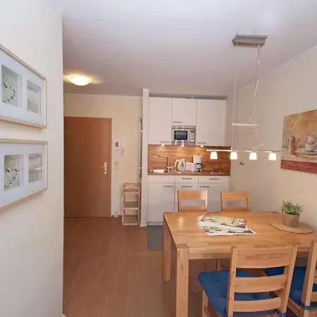 Apartamento Yachthafenresidenz-wohnung-8308-863